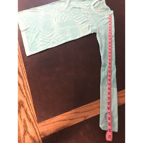 Lululemon Swiftly Tech Long Sleeve Crew Heathered Bali Breeze - Size 6 - Picture 7 of 11